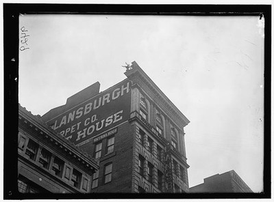 Washington DC J. Reynolds 1917 Acrobat Balancing on Cornice 9th St NW