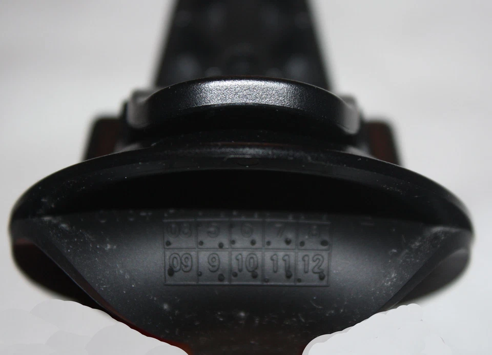 OEM Genuine Authentic Garmin Suction Cup Mount FOR Nuvi 55 55LM 3590 3590LMT GPS - Image 2 of 2