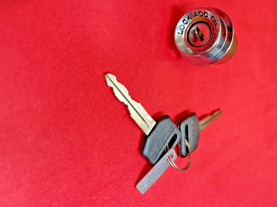 Ignition Lock Cylinder US-187L for Mitsubishi Precis, Hyundai Excel 86/89 — 第 2/4 张图片