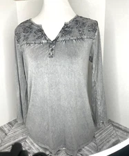 A.N.A  A New Approach Gray Blouse Shirt Top Women’s Size Sm  with Embroidery EUC