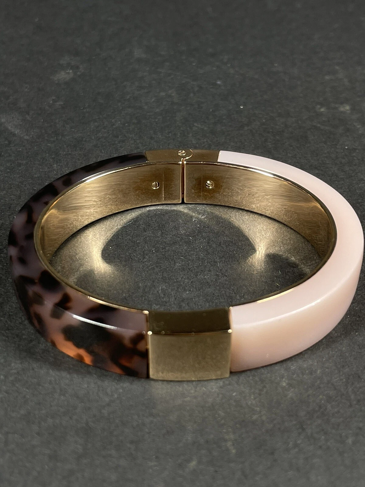 Michael Kors Braccialetto Clamper Finta Tartaruga e Agata con Sacchetto