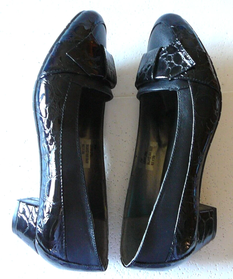 ZAPATOS DE SALÓN FITZWELL DAMAS CUERO NEGRO Y CHAROL (Talla 7 Ancho) Foto 4 de 4