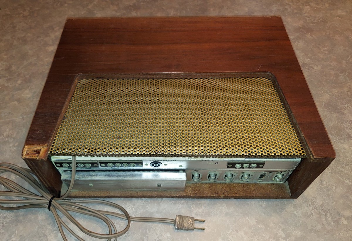 The Fisher フィッシャー 200-Tレシーバーアンプ　アメリカ60’s Vintage The Fisher 200T 20w per Channel AM/FM Home Theater