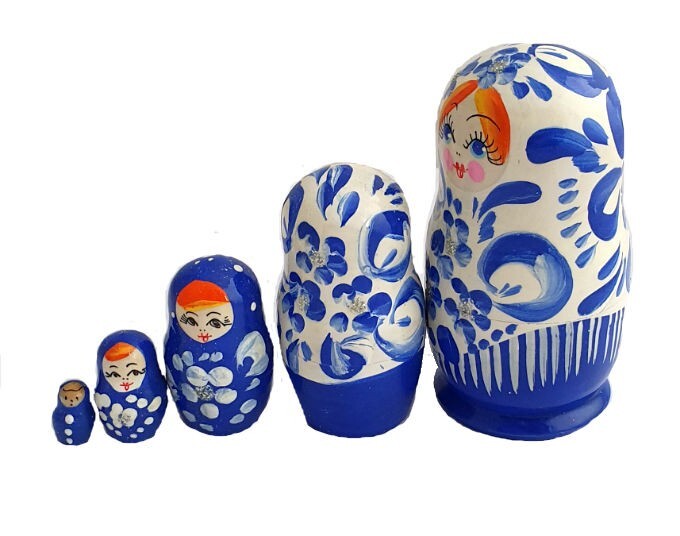 10 Poupées Russes Matriochka – Bleu Et Blanc – Peintes à La Main Par Rousanova