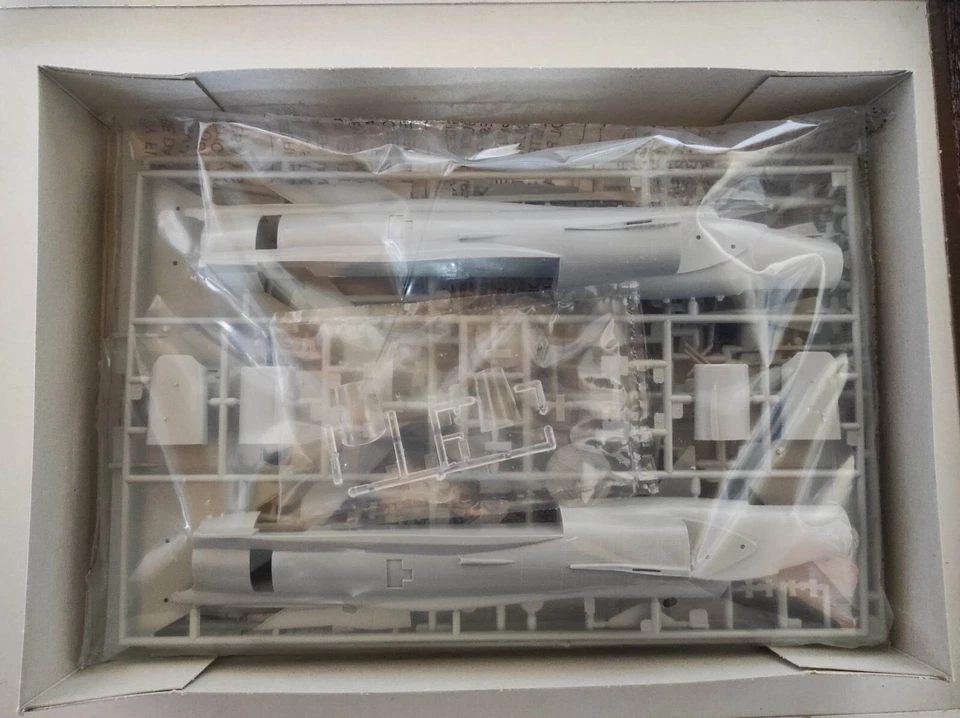 ITALERI #2638 JAS-39A "Gripen" 1:48 - Immagine 2 di 3