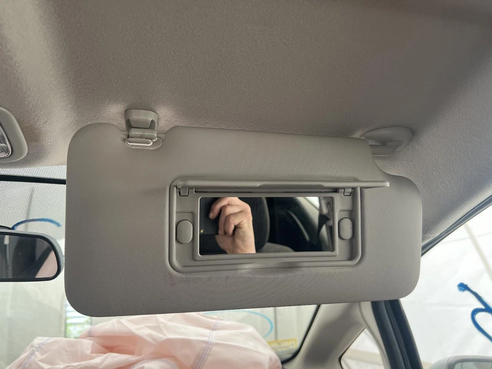 Used Right Sun Visor fits: 2016 Honda Fit without illumination Right Grade A Foto 2 de 4