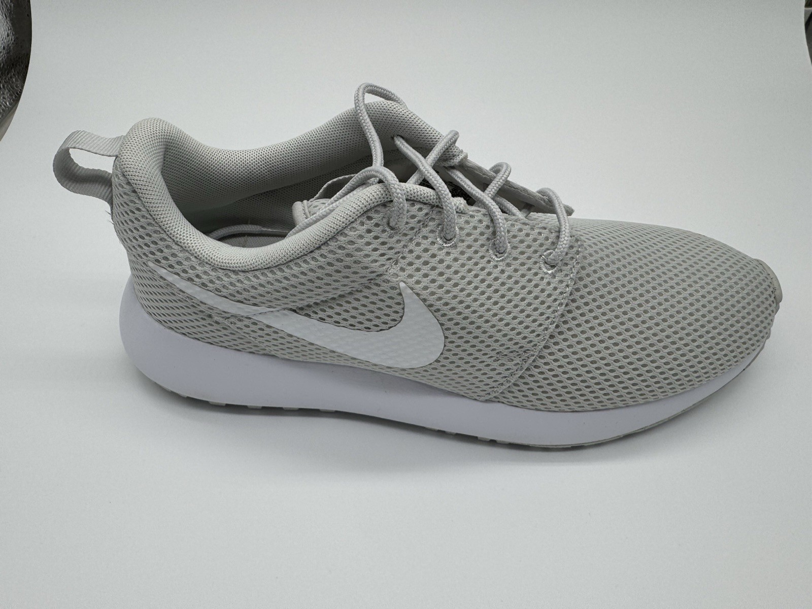 Nike Gray Mesh Lightweight Lace Up Running Sneakers with Recycled Content thumbnail 5