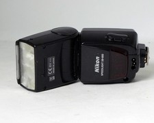 Nikon SB-800 SB800 Speedlight Electronic Flash DSLR