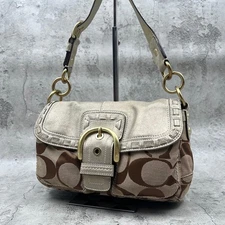 Excellent condition Coach Soho SOHO Gold Accessory Pouch 11888