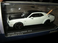 1:43 Solido Dodge Challenger Srt Demon V8 6.2L White/Weiss In Ovp