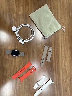 Apple Watch Series 8