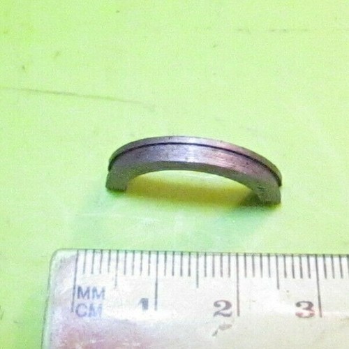 Montesa Cappra 250 Ve VF Transmission Keeper Cale P/N 7364.171 NOS 73M - Photo 1 sur 2