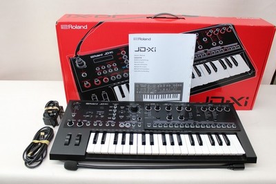 Roland JD-Xi Synthesizer w/ Gooseneck Mic, Power Supply, USB Midi, and Manual