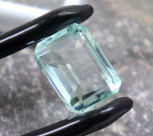 Certified 15ct Step Cut Emerald Shape Loose Natural Light Color Zircon Gemstone