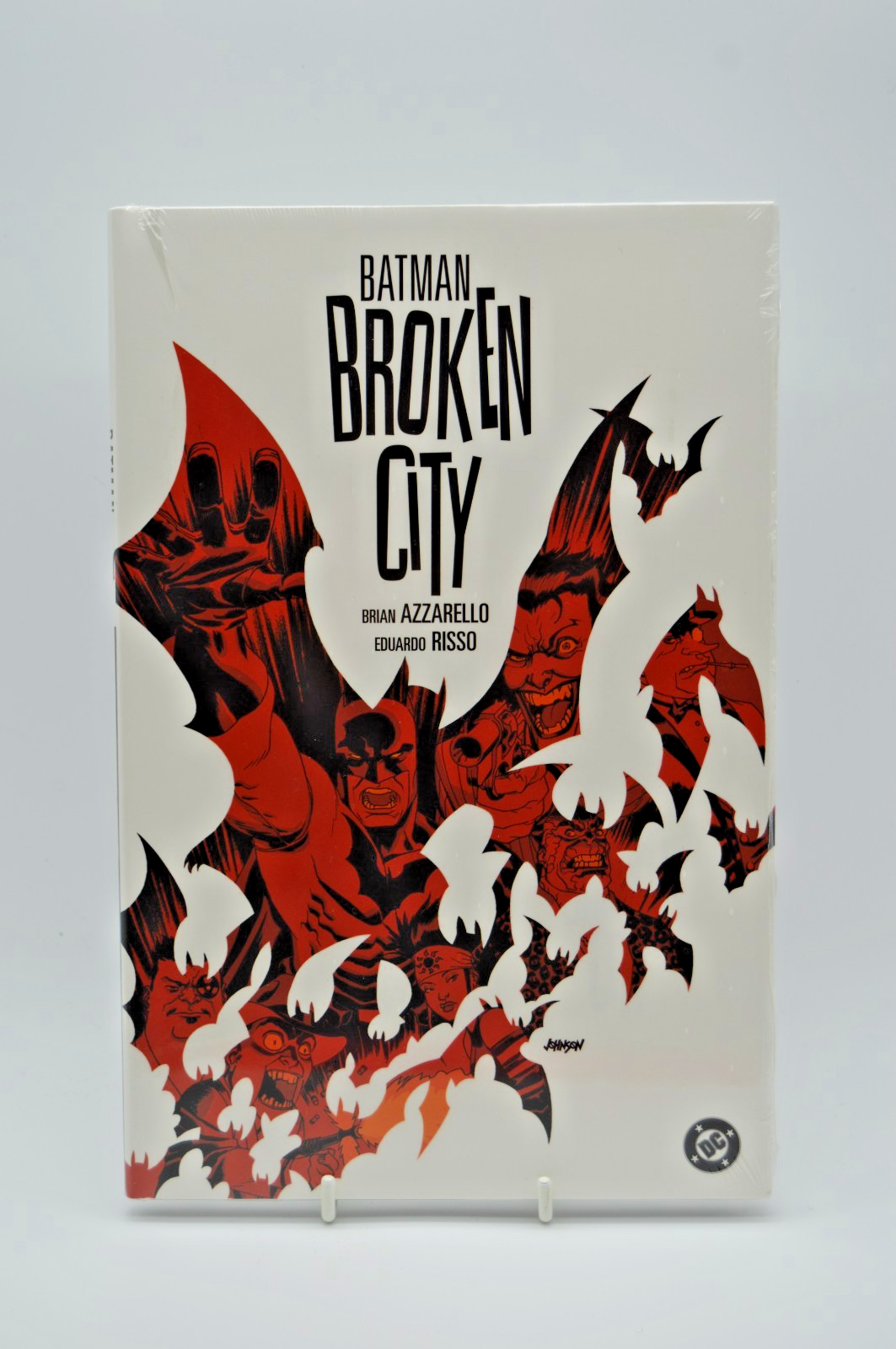 DC: Batman Broken City - Brian Azzarello / Eduardo Risso HB 1st Edn (#O1) New