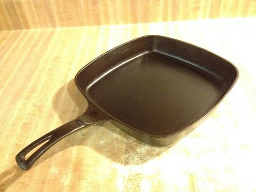 Vintage Wagner Ware Sidney O 1218 Square Cast Iron Skillet Flat Smooth Restored