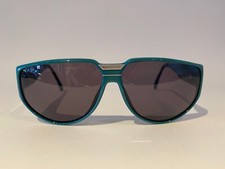 NOS 80s Vintage Carrera 5417-60 Sporty eccentric sunglasses in TEAL Germany