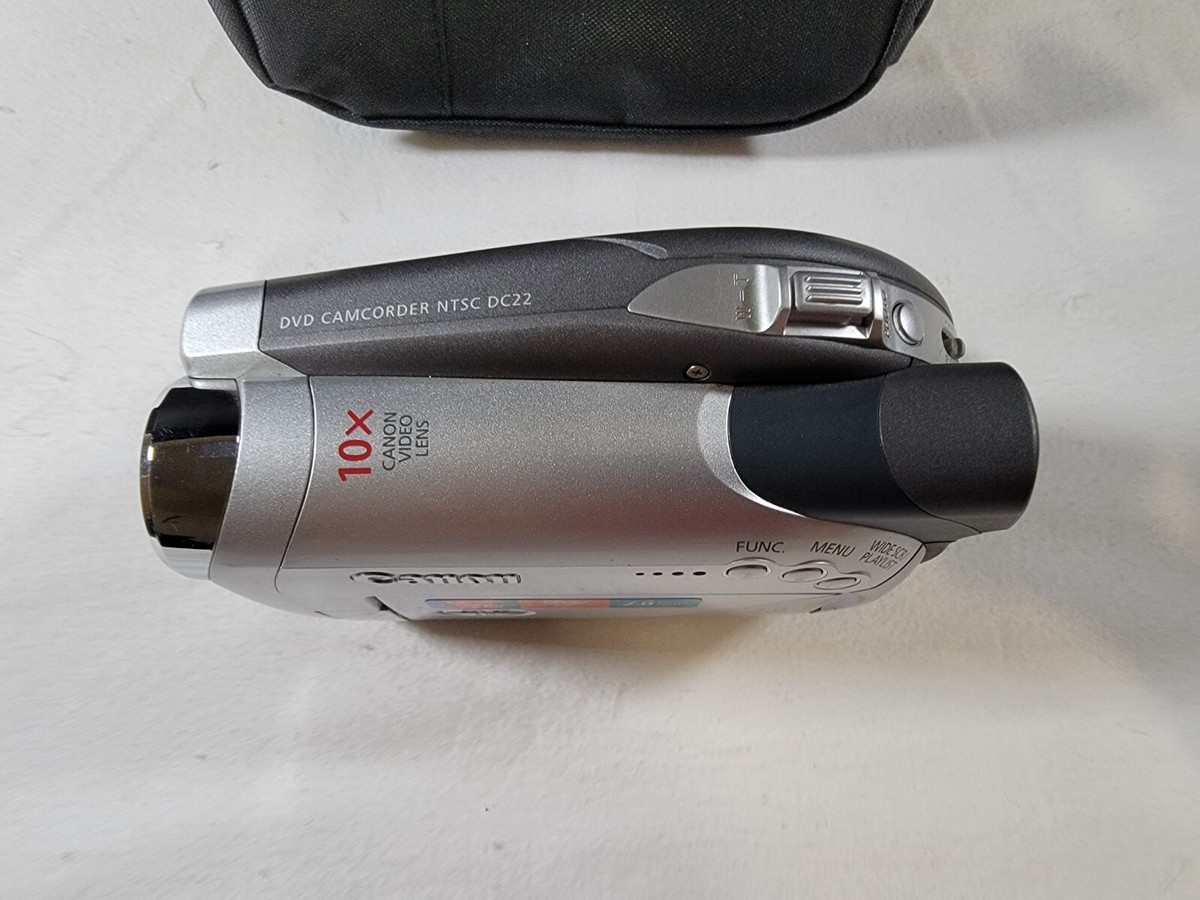 Canon DC22 2.2MP DVD Camcorder with 10x Optical Zoom, Bundle | eBay