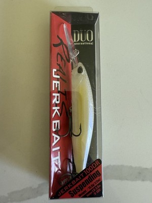 Duo Realis 100DR SP Jerkbait Suspending Chartreuse Shad