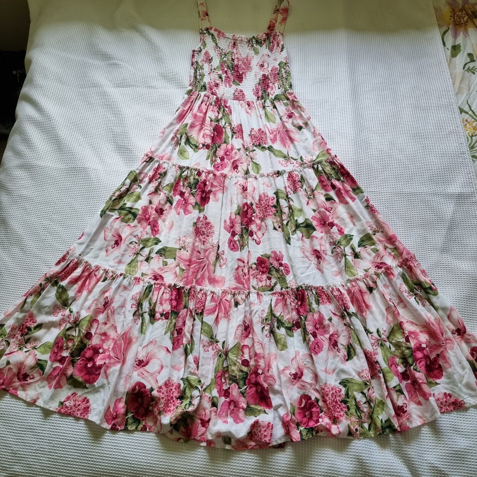 White Closet 8 -boho -off shoulder -baby doll -smocking -floral maxi dress.