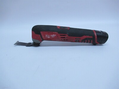 Milwaukee 2426-20 Multi-tool w/battery GP3114090