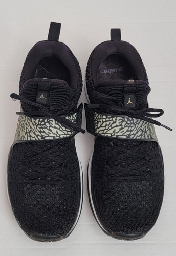 Size 11 - Jordan Trainer 2 Flyknit Black Metallic Gold 2017 - Picture 7 of 12