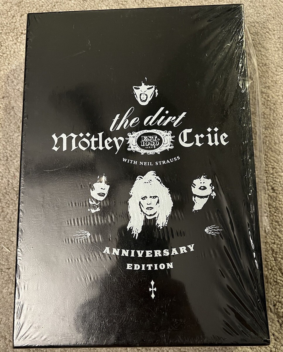 MOTLEY CRUE SIGNED THE DIRT HARDCOVER BOOK NIKKI TOMMY Vince Mick
