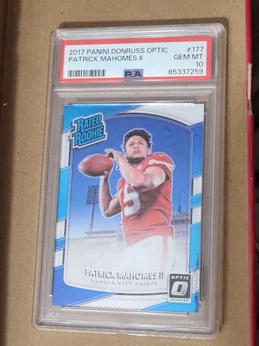 Patrick Mahomes II 2017 Optic Rookie #177 PSA 10 Gem Mt