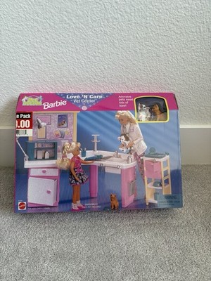 Vintage 1996 Barbie Doll Love 'N Care Vet Center NOS Pet Doctor Play Set Dog Cat