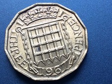 1967 Elizabeth II British uncirculated threepenny - Brass  3d (Res. stk)UNC