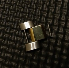 Genuine TAG Heuer Aquaracer 1 link Approx. 17mm