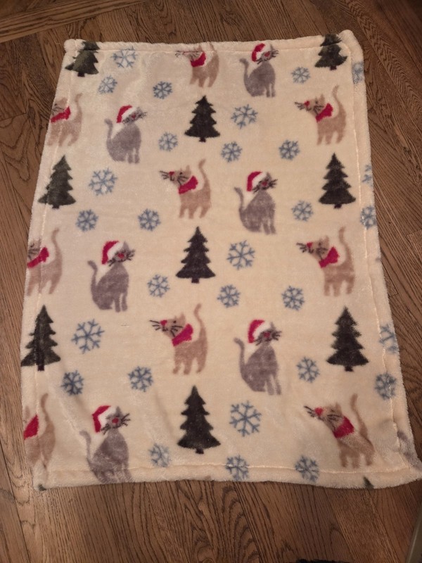 Berkshire Santa Cat Matching Blankets Throws For Cat And Dog Or Cat And Person