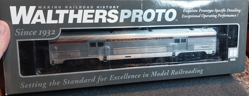 HO Walthers Proto  920-13046 73' Baggage Car Canadian Pacific New Condition | Condition: Used