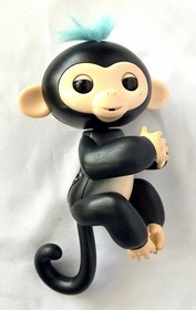 Fingerlings Baby Purple Brown Sloth Monkey Unicorn Interactive Pet WowWee Lot