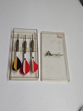 VINTAGE BRASS DARTS 3 w/ ACCUDART CASE