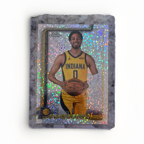 Topps 2025-26 Topps Chrome Speckle Tyrese Haliburton Indiana Pacers NBA #3