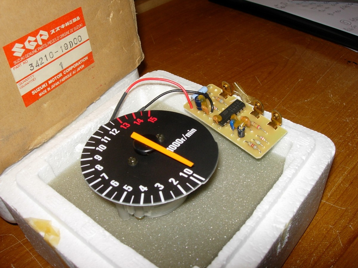 フォーティーファイブアール 92-94 RG 125 Gamma Suzuki New Genuine TachoMeter Rev-Counter Clock