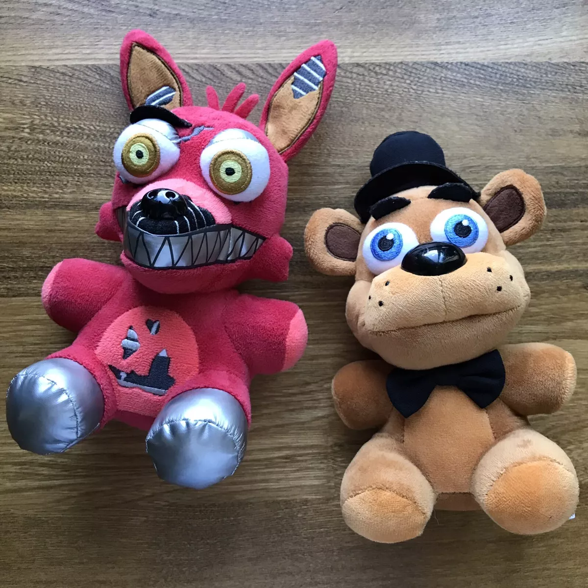 Five Nights At Freddy's Plush Foxy With Missing Nose