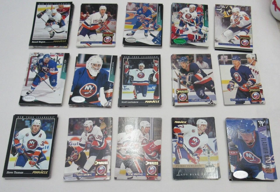 ++121 NEW YORK ISLANDERS++NHL Trading Cards LOT: 121 CARDS. Rank 14 - Image 3 of 4