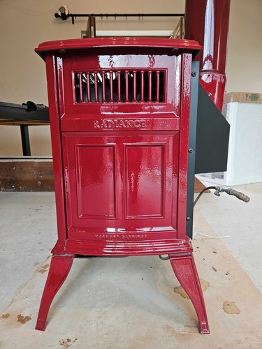 Vermont Radiance Gas Heater Model 2425 Bordeaux Red Cast Iron + log effect fire - Picture 5 of 13