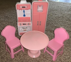 Barbie Size Dolls Kitchen Set