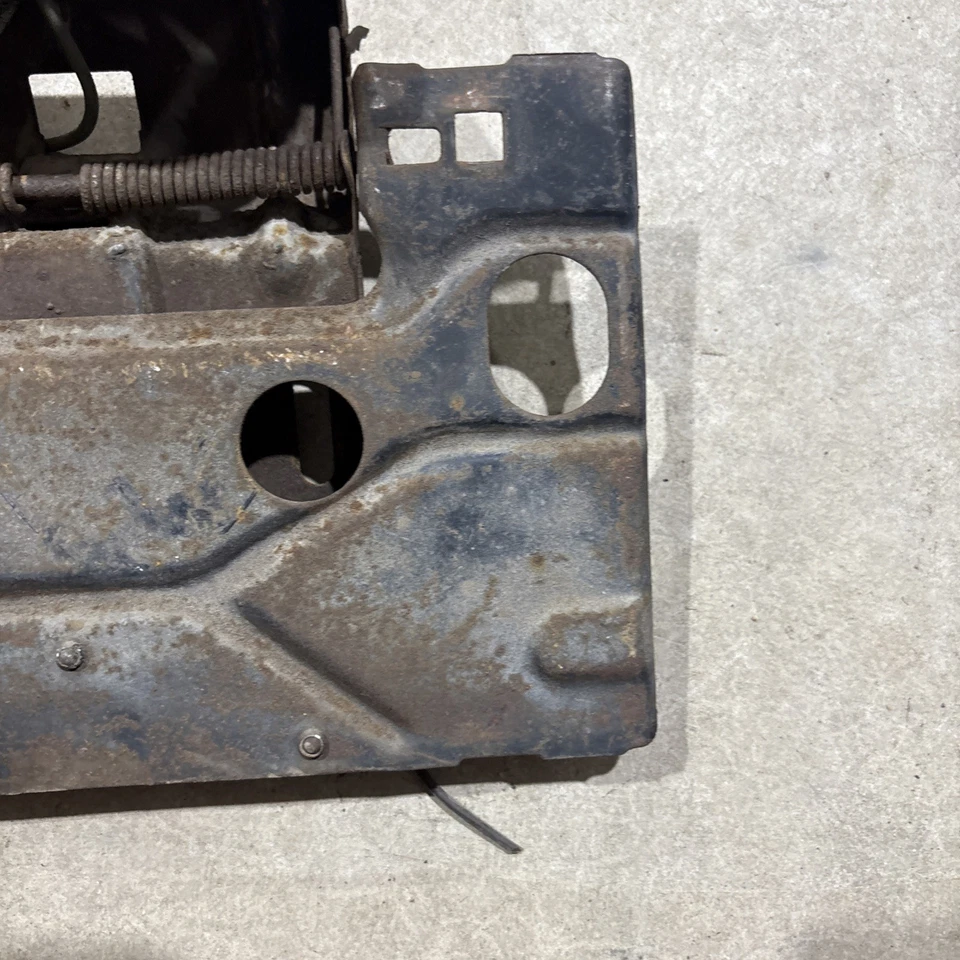 Cadillac Eldorado 1974 soporte de matrícula trasero Foto 3 de 4