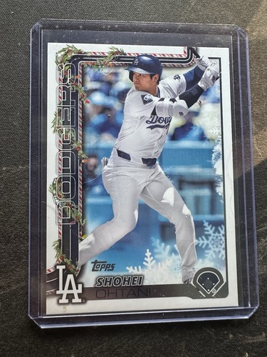 2025 Topps Holiday Shohei Ohtani #H200 - Base Card - Los Angeles Dodgers 