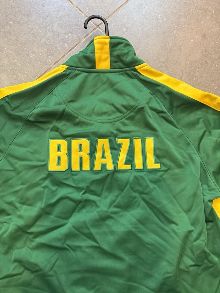 Brazil Soccer Jacket Full-Zip - Number 10 & Flag Logo - Green Yellow - Size M - Image 4 of 4