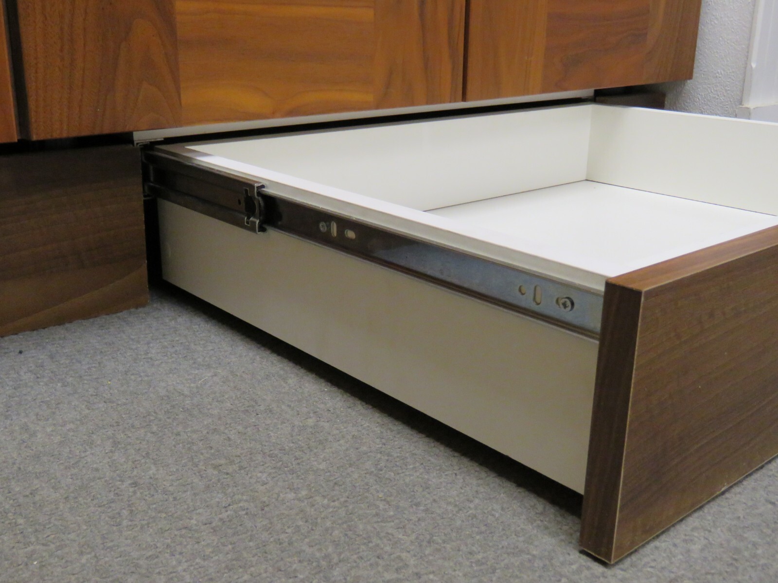 Plinth Box System 450MM Deep x 122mm High x to go under 600mm Wide Unit ...