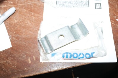 NOS Mopar Dodge D W Van Ramcharger 1974 - 93 jack handle hold down clamp 3739913