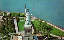 VTG PHOTO POSTCARD - STATUE OF LIBERTY - LIBERTY ISLAND NEW YORK HARBOR