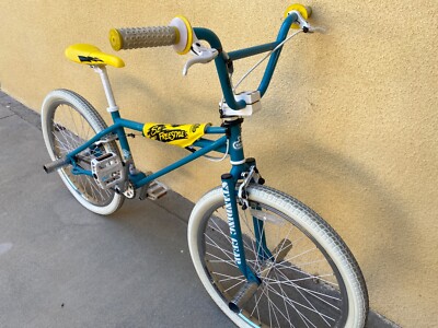 2000's SE Racing QUADANGLE 24