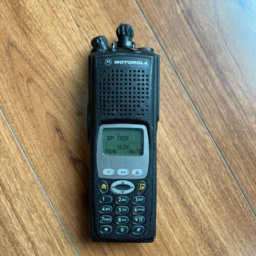 Motorola XTS5000 H18UCH9PW7AN 7/800MHz Two Way Radio ASTRO P25 TRUNKING FIRE US - Picture 1 of 6