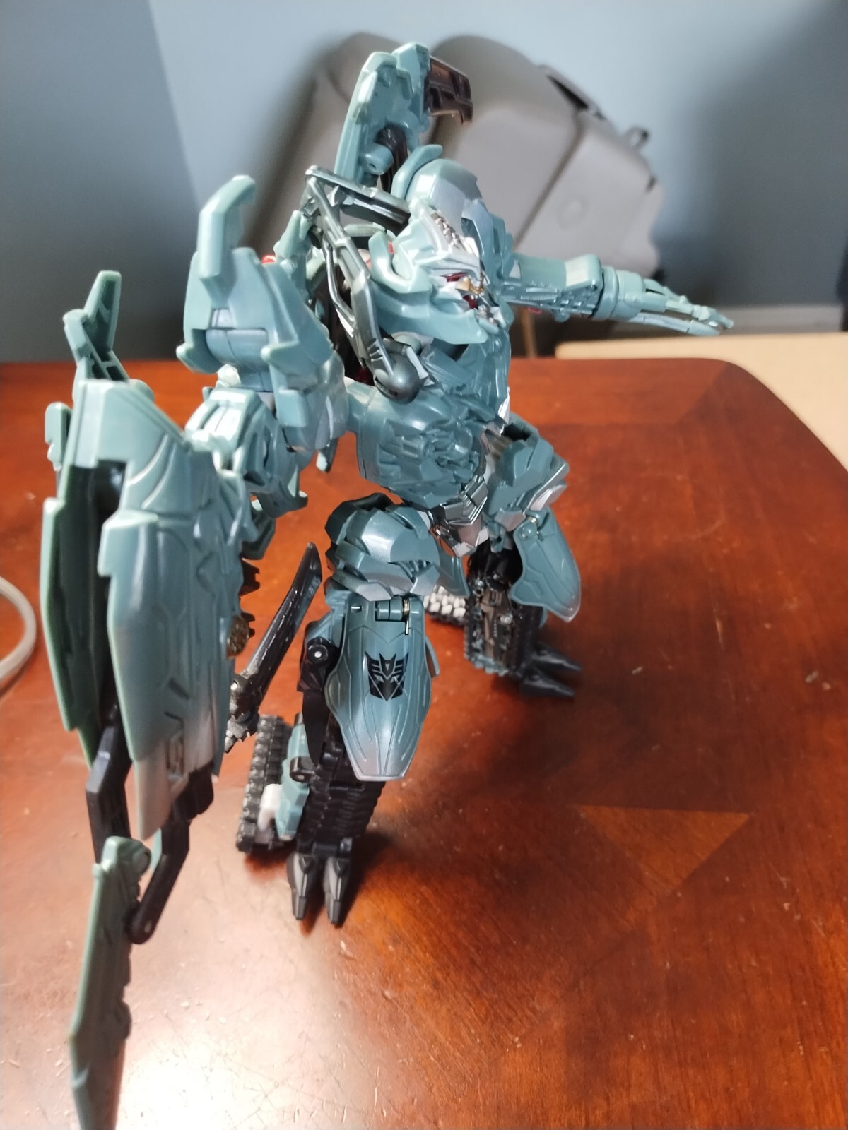 Picture 4 of 6